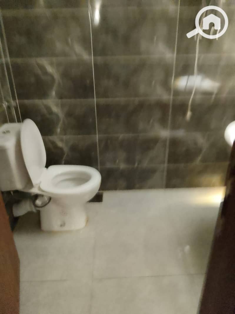 11 1000705831. jpg