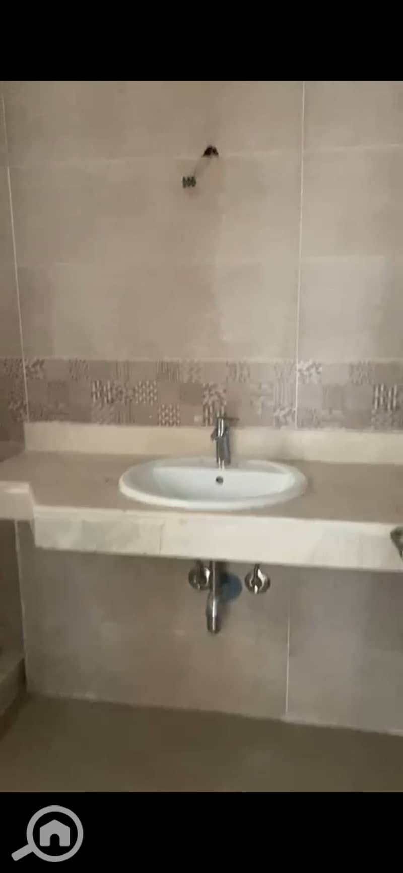 8 1000608731. jpg
