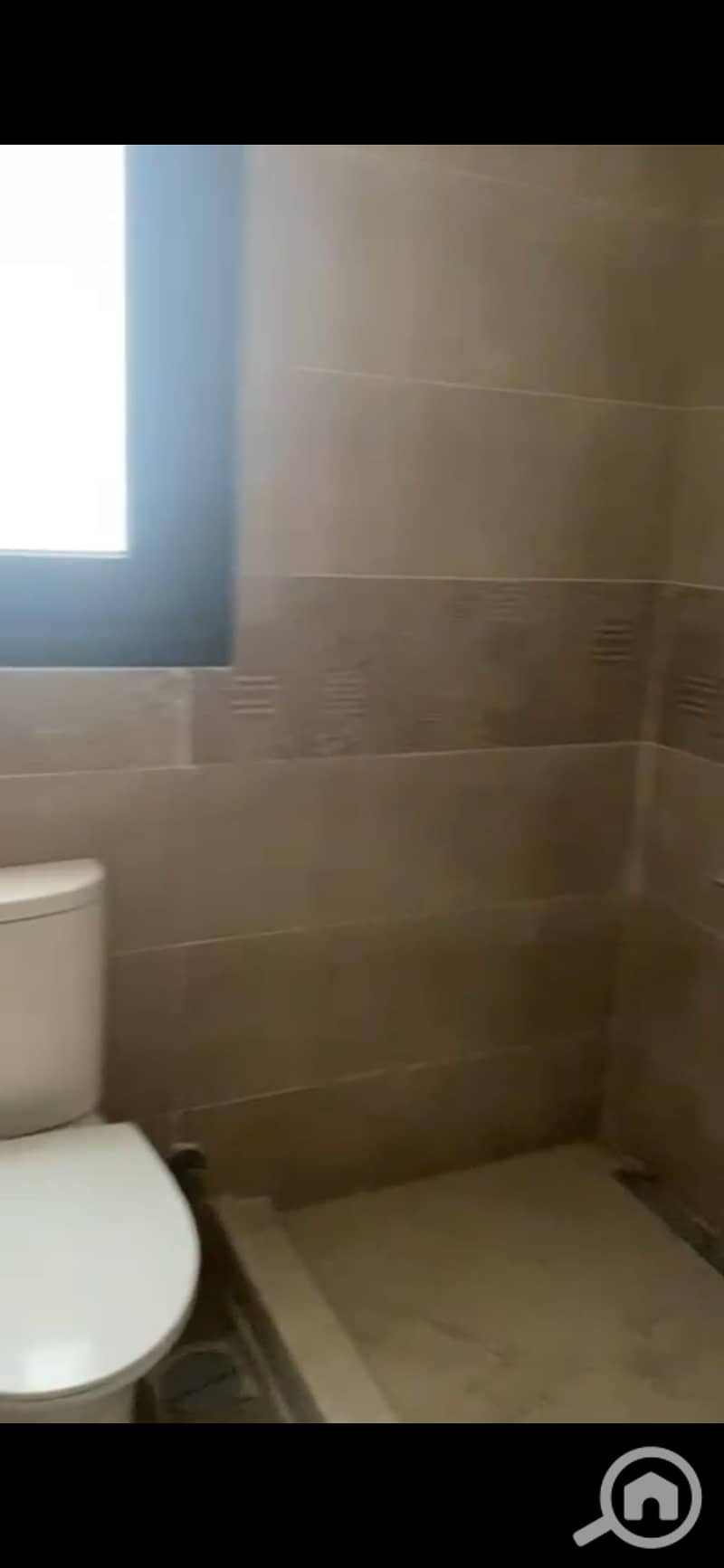 9 1000608733. jpg