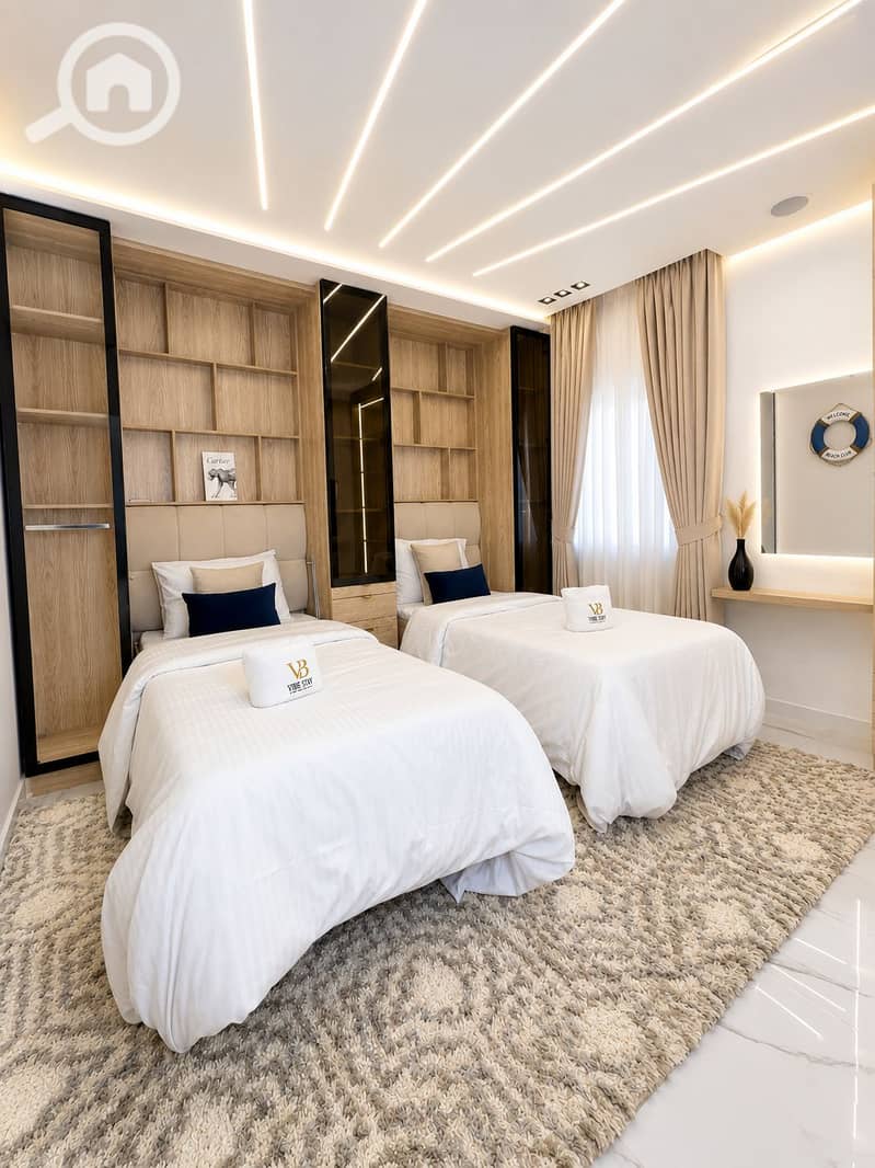 7 Double bed apartment 2 wide, angle. PNG