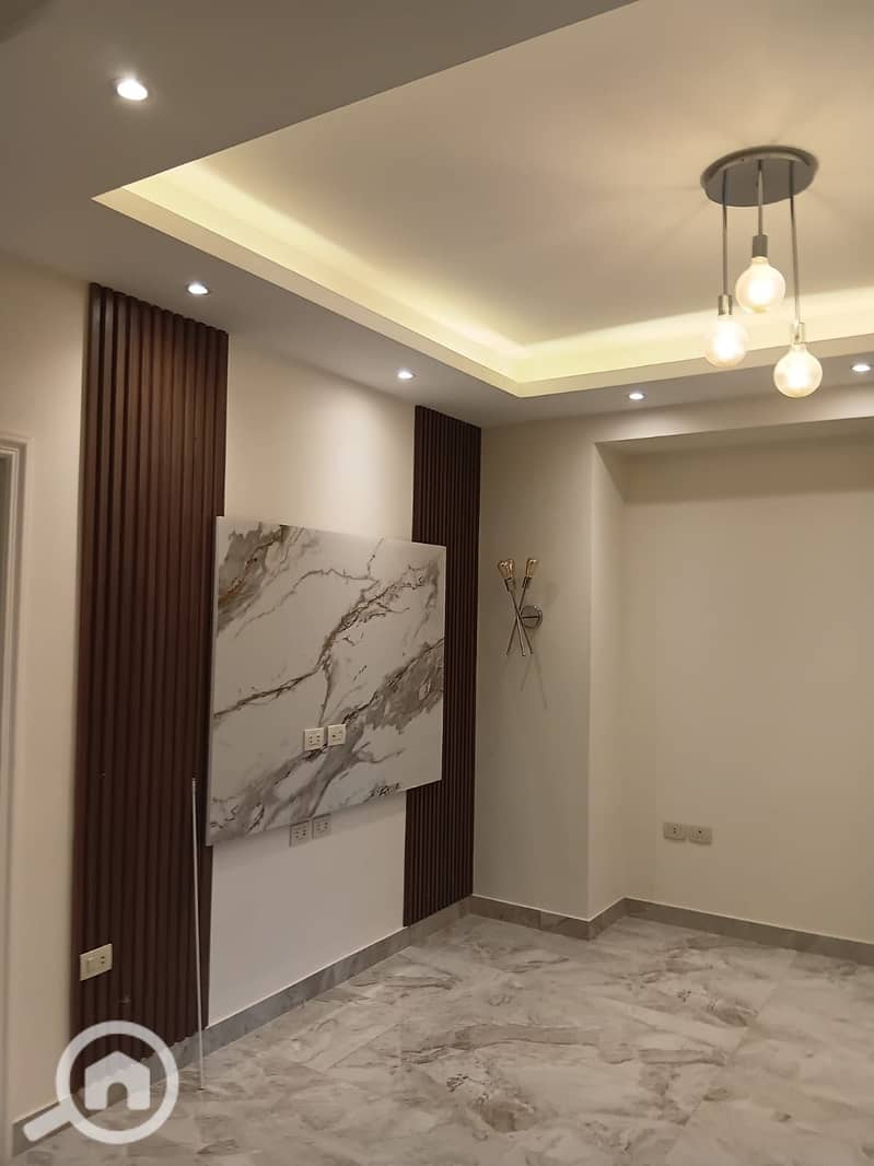 6 9a15160a-eeba-4714-ab14-68011b84dc29. jpg