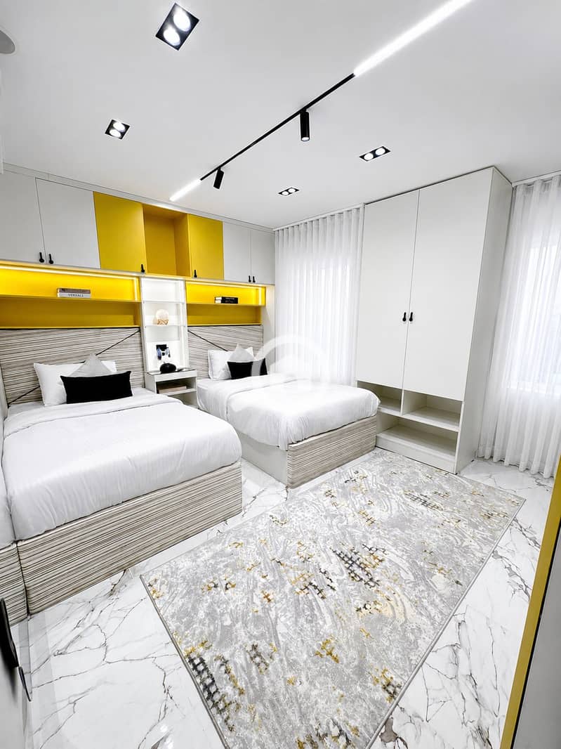 6 Double bed mohandseen white curtains. PNG