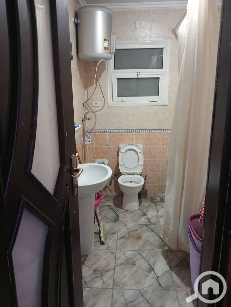 5 1000657554. jpg