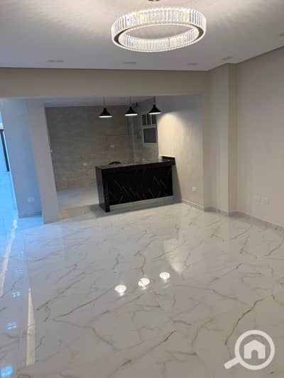 3 Bedroom Flat for Rent in Sheikh Zayed, Giza - cfd11ed4-36ac-4c87-b345-a8dd7e80be3c. jpg 3 Bedroom Flat for Rent in Sheikh Zayed, Giza - cfd11ed4-36ac-4c87-b345-a8dd7e80be3c. jpg