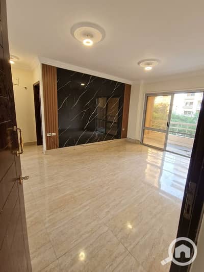 2 Bedroom Apartment for Sale in Madinaty, Cairo - 152915. png