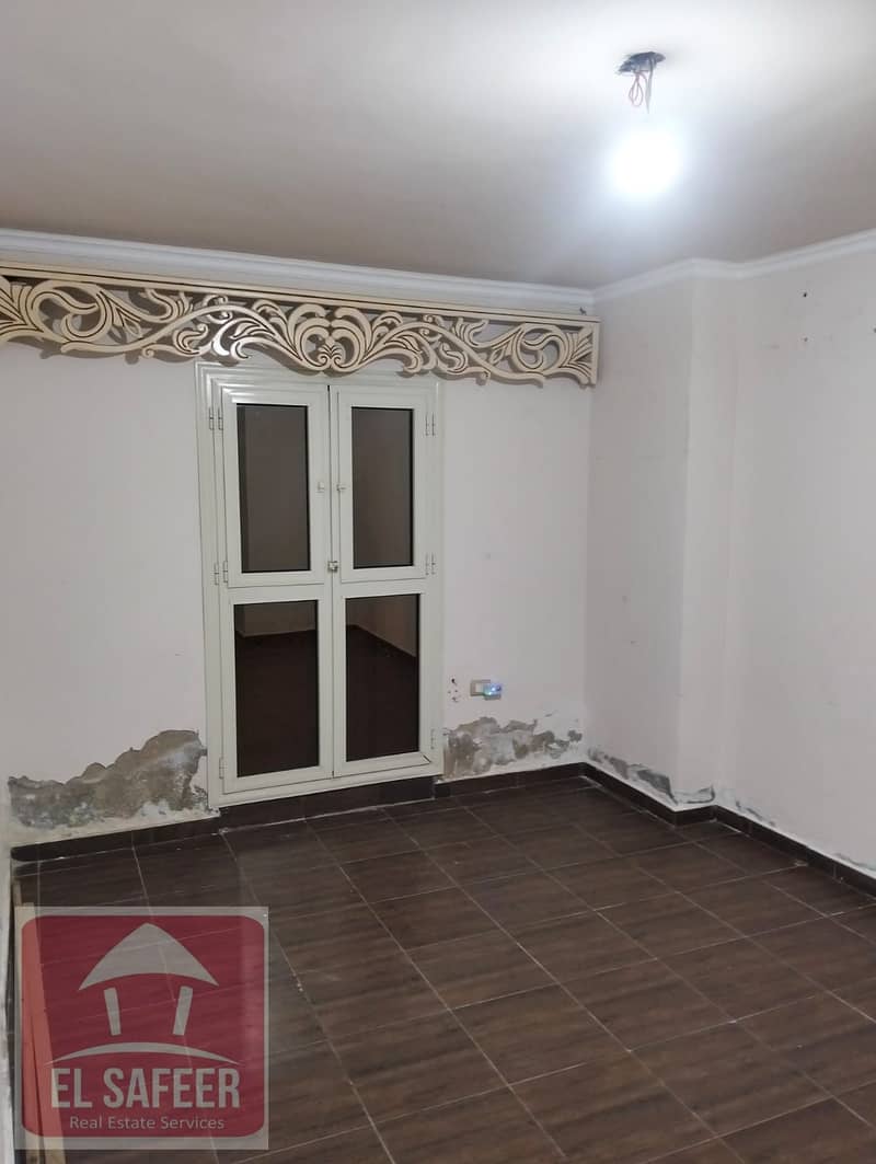 5 7037abf9-88db-4901-a3a6-4d0db183b1ca. jpg