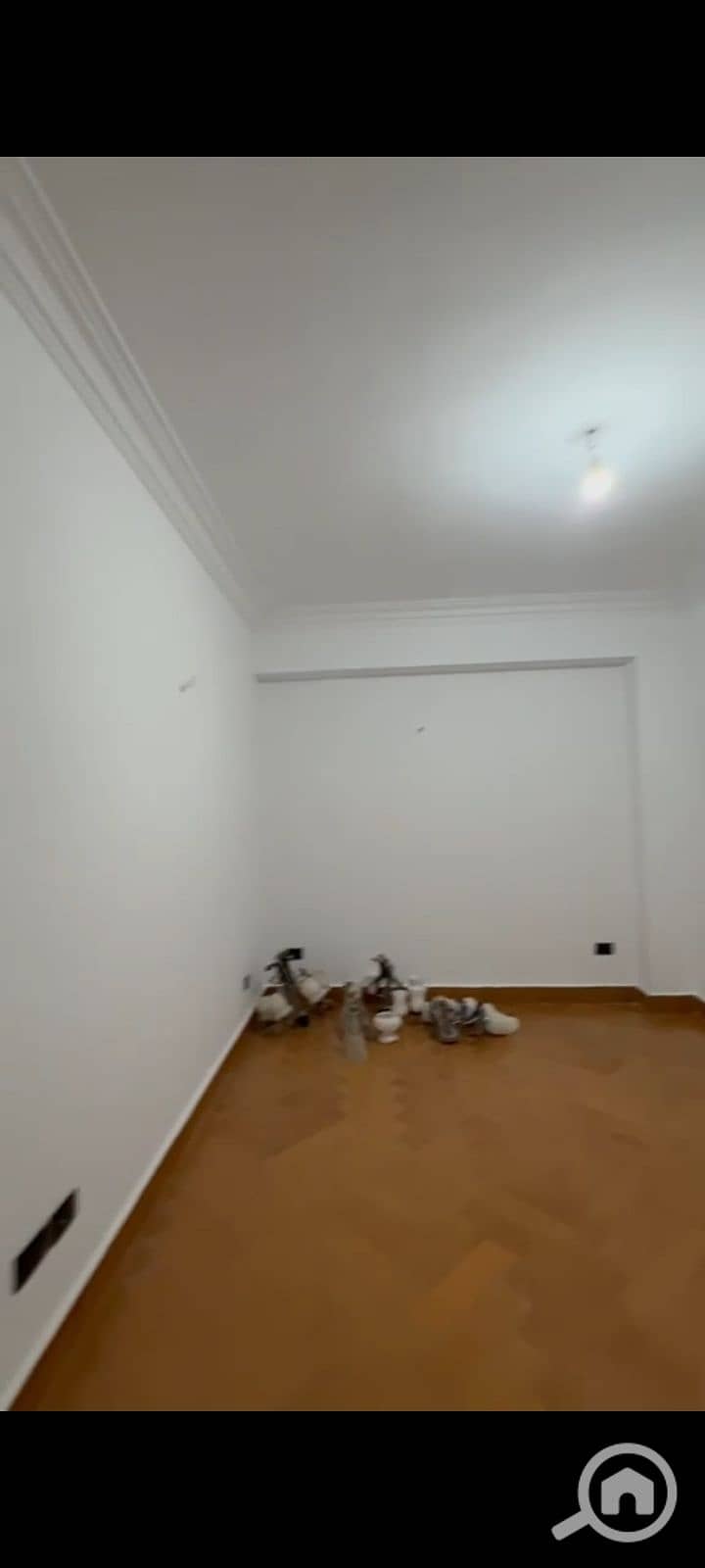 10 1000090719. jpg