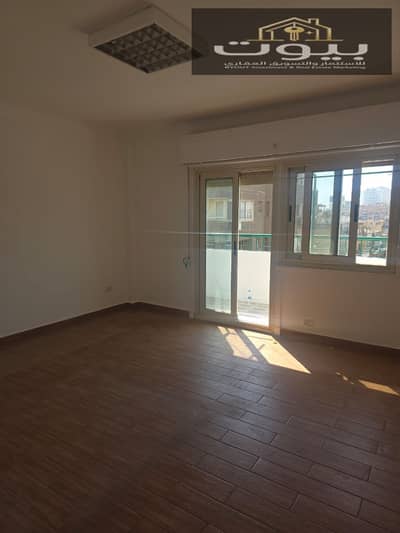 3 Bedroom Flat for Rent in Zamalek, Cairo - 1000465204. jpg 3 Bedroom Flat for Rent in Zamalek, Cairo - 1000465204. jpg
