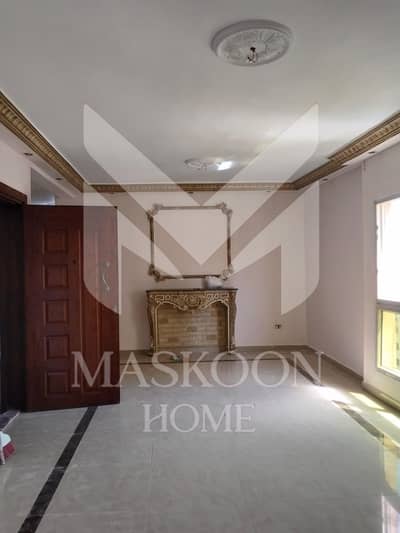 فلیٹ 4 غرف نوم للايجار في سابا باشا، الإسكندرية - 792773f1-ff18-4180-8a75-4c207ed7d105. jpg