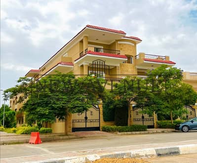 8 Bedroom Villa for Sale in Shorouk City, Cairo - اعبلغؤ. jpeg