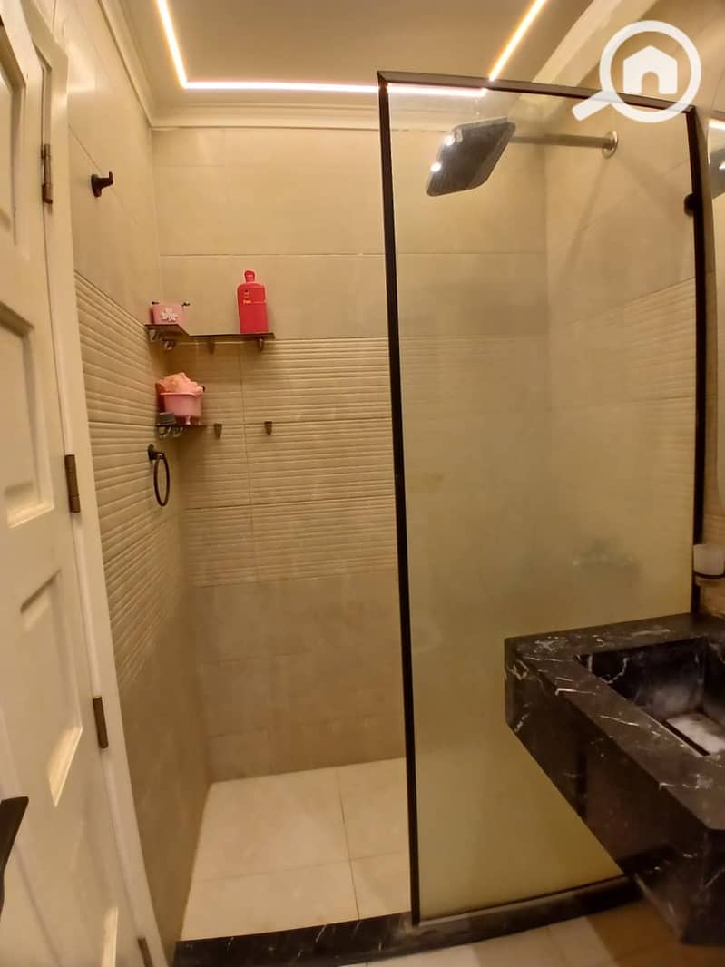 9 1000506287. jpg