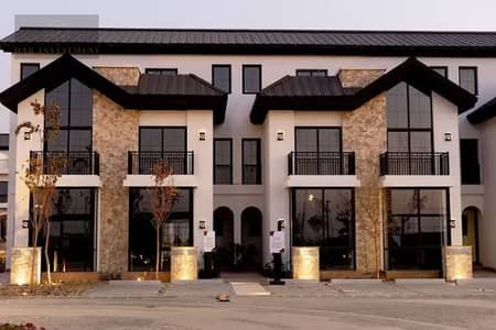 3 Bedroom Townhouse for Sale in New Cairo, Cairo - images. jpg
