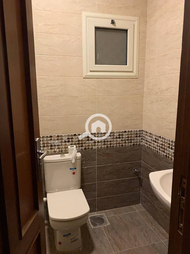 17 60edfb5c-efca-4156-86a3-ec13f83f054e. jpg