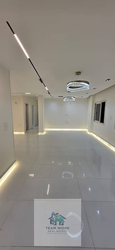 3 Bedroom Flat for Sale in Sheikh Zayed, Giza - WhatsApp Image 2026-09-09 at 9.34. 47 AM. jpeg