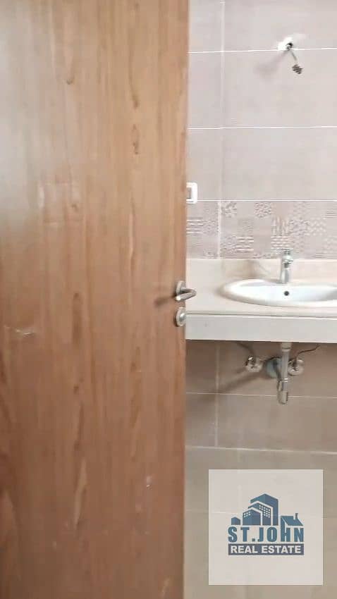 6 1001487826. jpg
