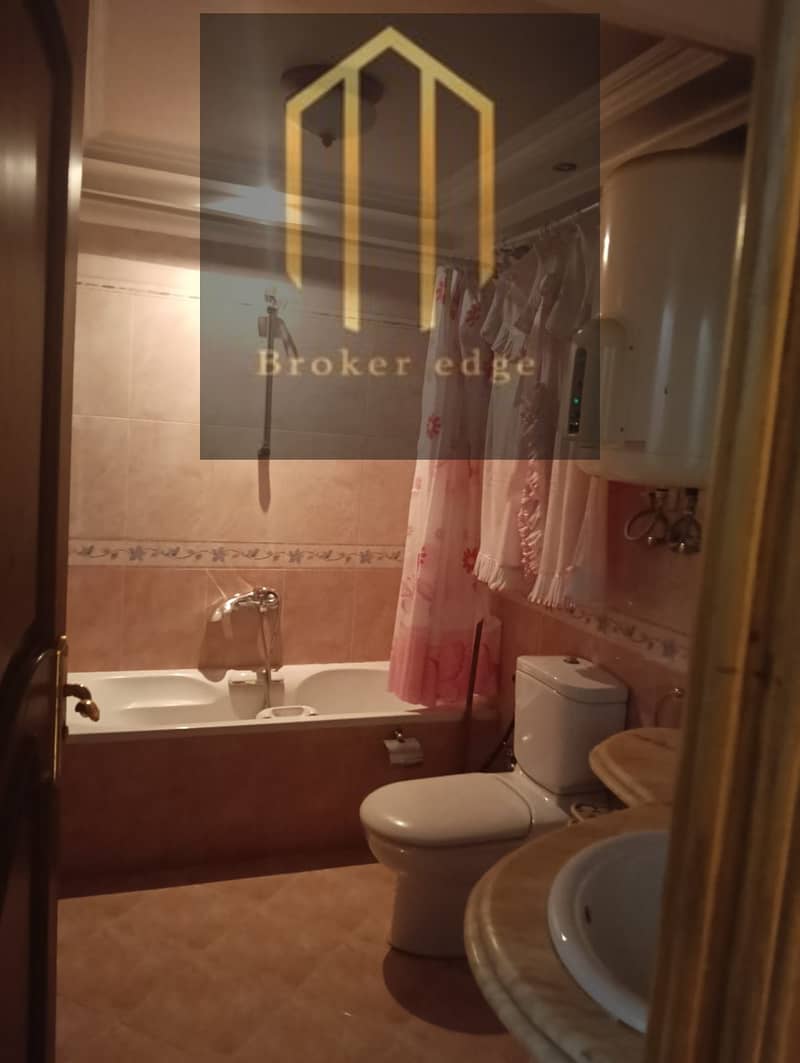 6 1001779684. jpg
