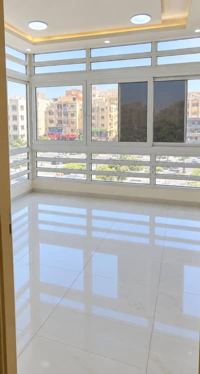 عيادة  للايجار في 6 اكتوبر، الجيزة - عيادة/ مكتب إداري للإيجار بأكتوبر بلازا مول الحصري clinic/ office
