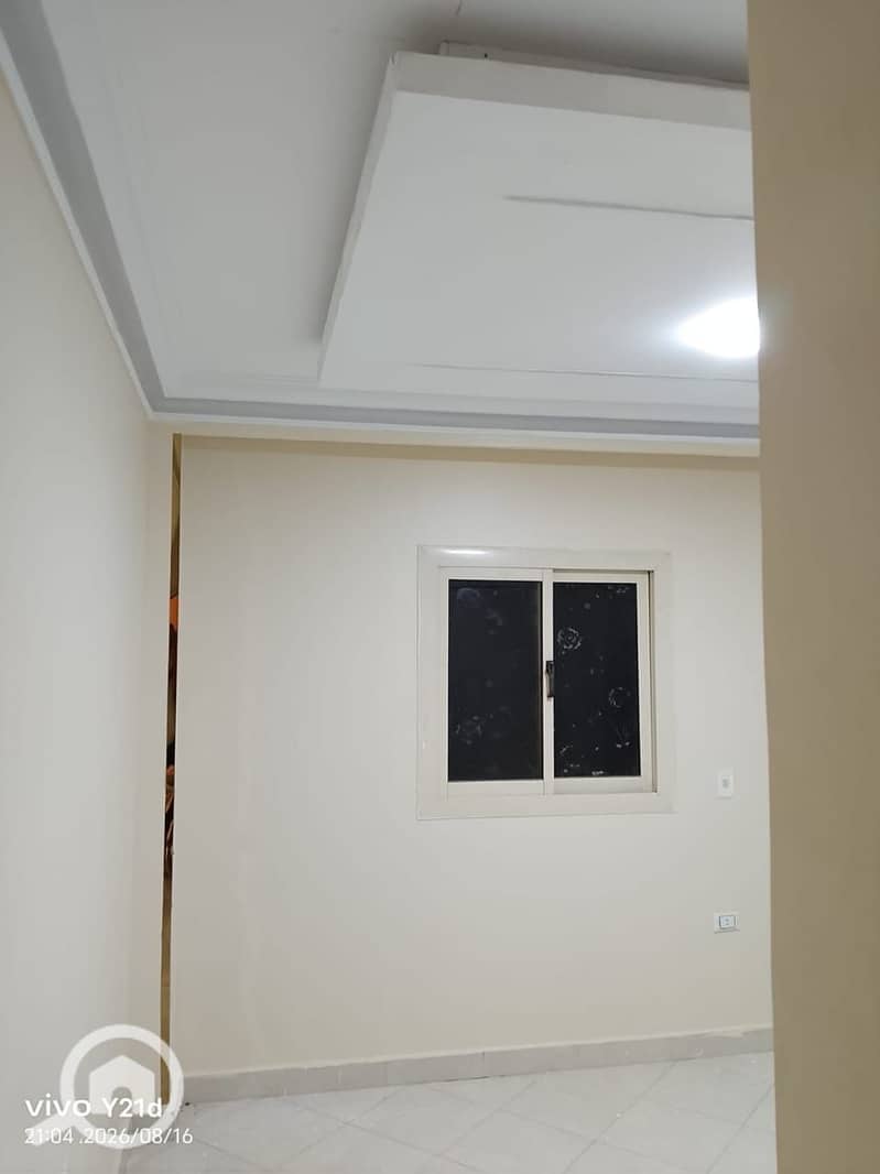 7 b579ed2d-f756-470a-94fd-6638b83d7cf2. jpg