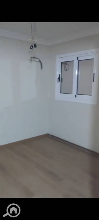 شقة 3 غرف نوم للايجار في سموحة، الإسكندرية - 1000373495. jpg شقة 3 غرف نوم للايجار في سموحة، الإسكندرية - 1000373495. jpg
