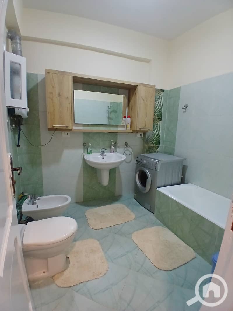 20 1000459908. jpg
