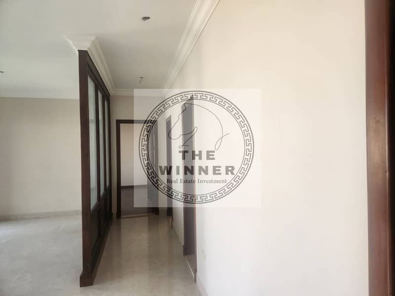 6 33d11ec0-70ad-4cf5-9446-04bedeeb66be. jpg