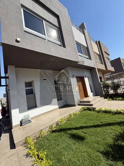 5 Bedroom Twin House for Rent in Sheikh Zayed, Giza - WhatsApp Image 2026-09-10 at 4.18. 26 PM. jpeg