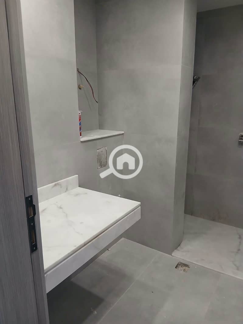 9 c23aed34-0d17-4bf5-9456-67abe0b87ad5. jpg
