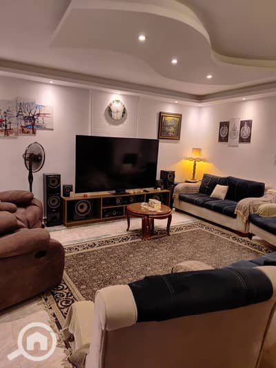 3 Bedroom Flat for Sale in Sheikh Zayed, Giza - d95ae5a8-cdff-4a96-8de7-49165ed988f7. jpg