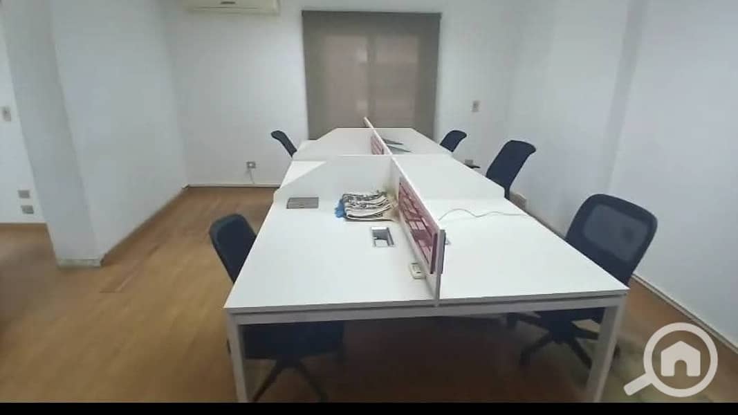 4 1000526001. jpg