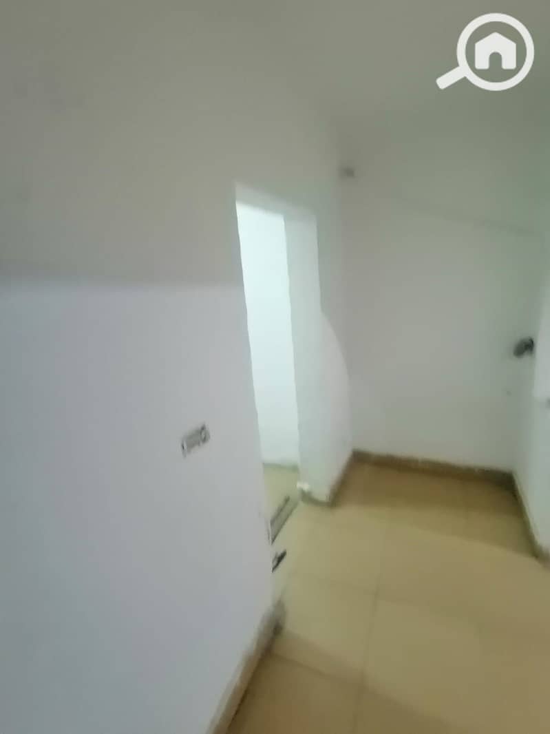 10 2592. jpg