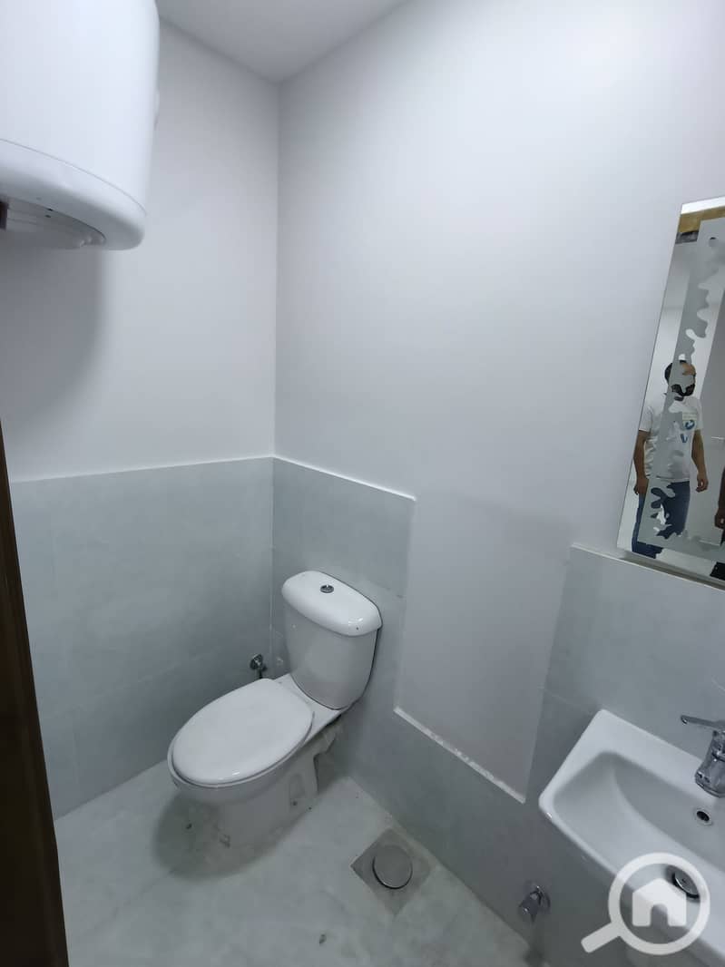 6 1000255924. jpg