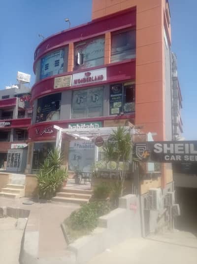 محلات تجارية  للايجار في مدينة الشروق، القاهرة - محل مميز للإيجار بمول جلاكسي بمدينة الشروق
