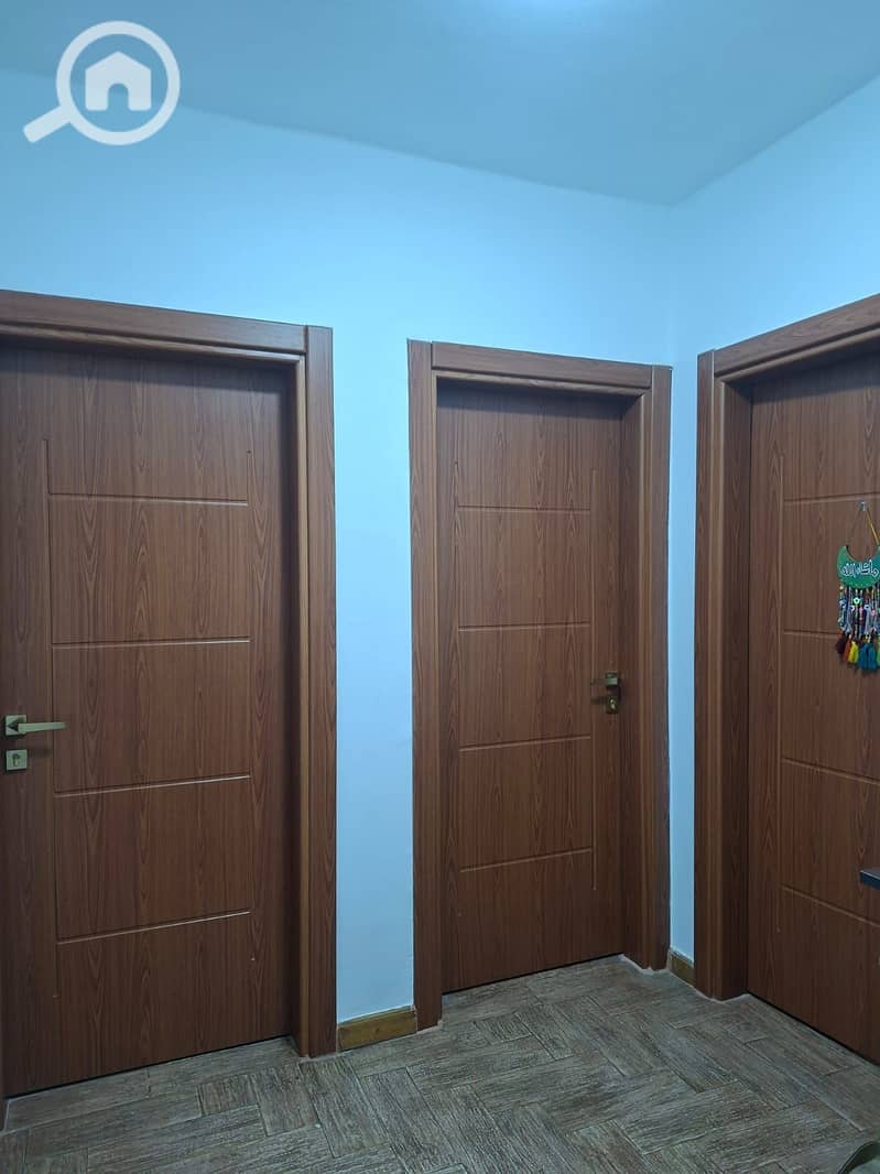 7 1001182842. jpg