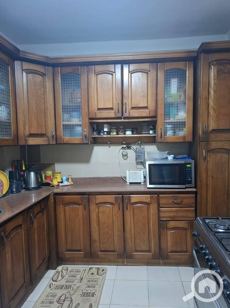9 1001182859. jpg