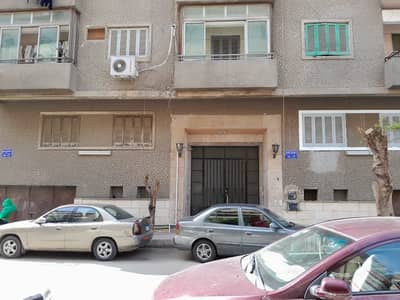 3 Bedroom Flat for Sale in Giza District, Giza - شقه للبيع ٣ غرف و صاله تشطيب سوبر هاى لوكس 3 Bedroom Flat for Sale in Giza District, Giza - شقه للبيع ٣ غرف و صاله تشطيب سوبر هاى لوكس