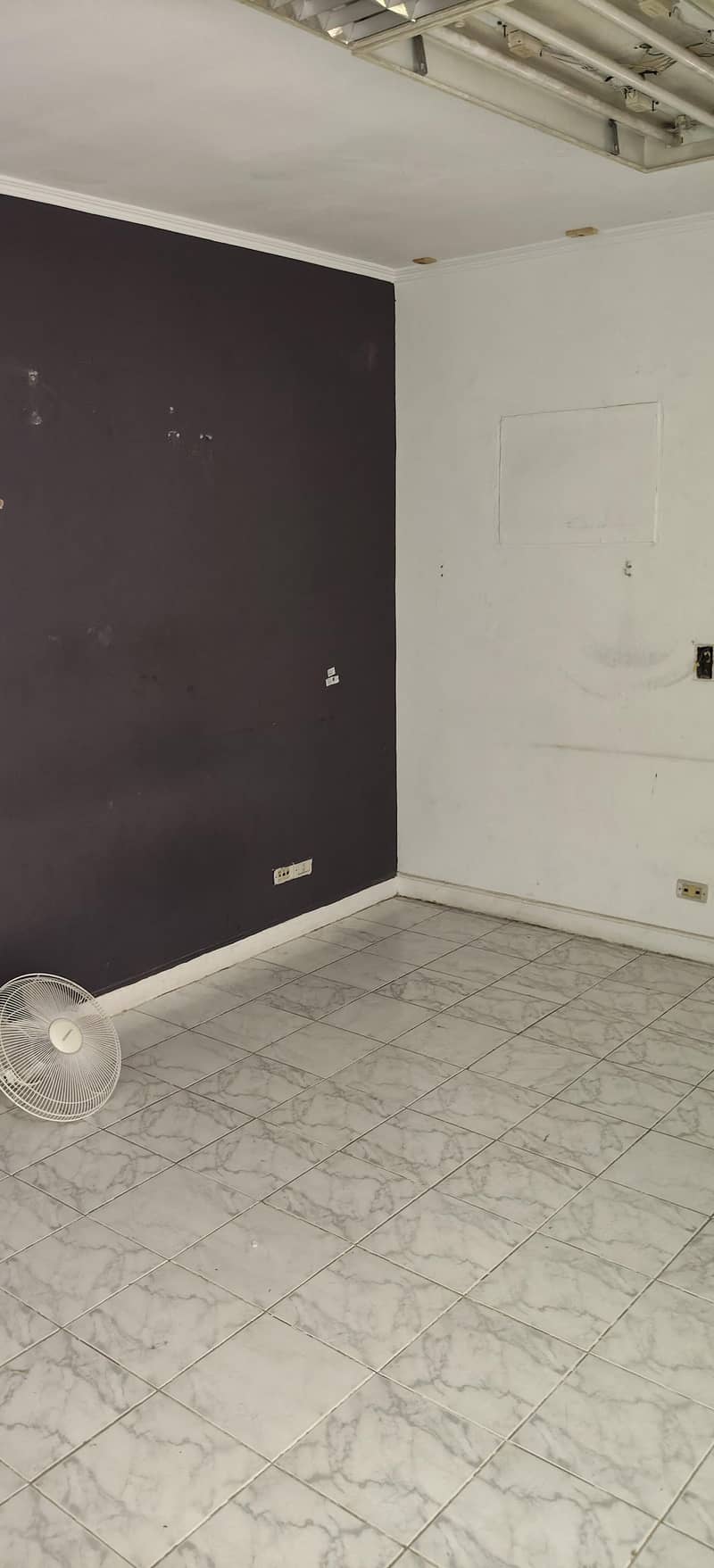 للسكن والشركات والعيادات شقة بموقع متميز عباس العقاد للسكن والشركات والعيادات شقة بموقع متميز عباس العقاد
