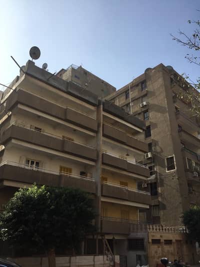 Land for Sale in Nasr City, Cairo - للبيع عمارة 635م في مدينة نصرموقع استثنائي بين عباس العقاد ومكرم عبيد Land for Sale in Nasr City, Cairo - للبيع عمارة 635م في مدينة نصرموقع استثنائي بين عباس العقاد ومكرم عبيد