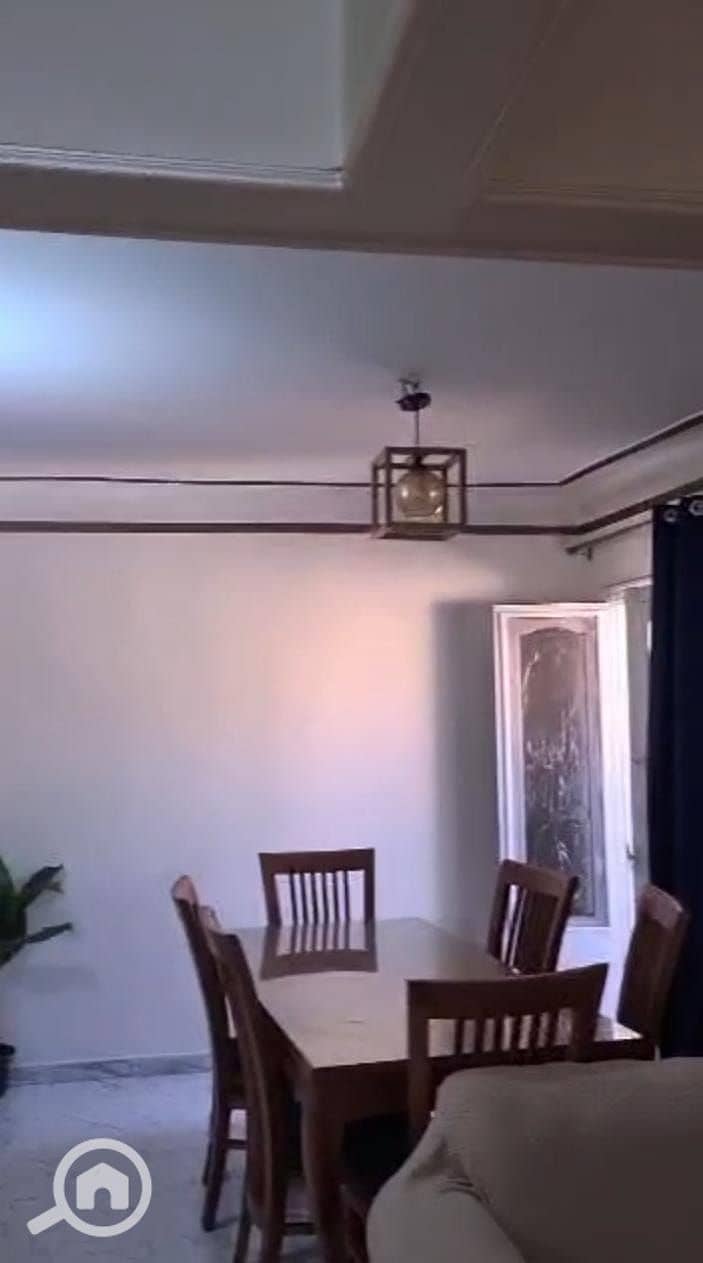 2 58489. jpg