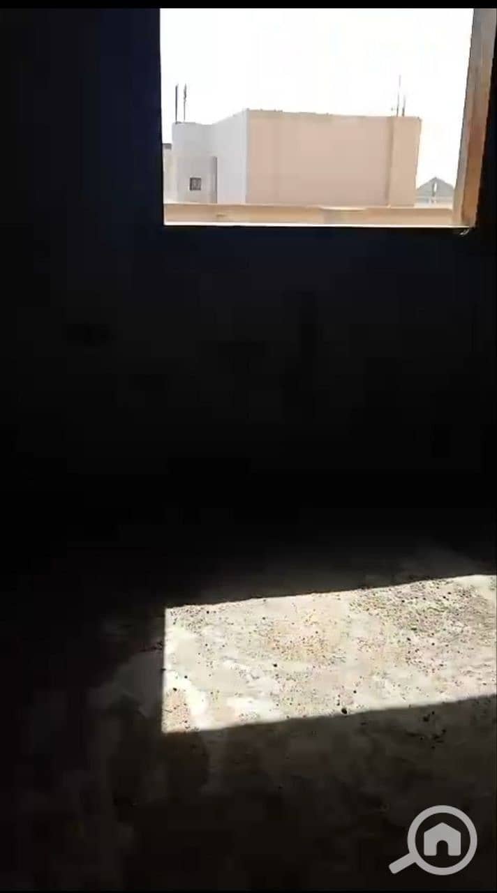 7 photo_5845812989850750896_y. jpg