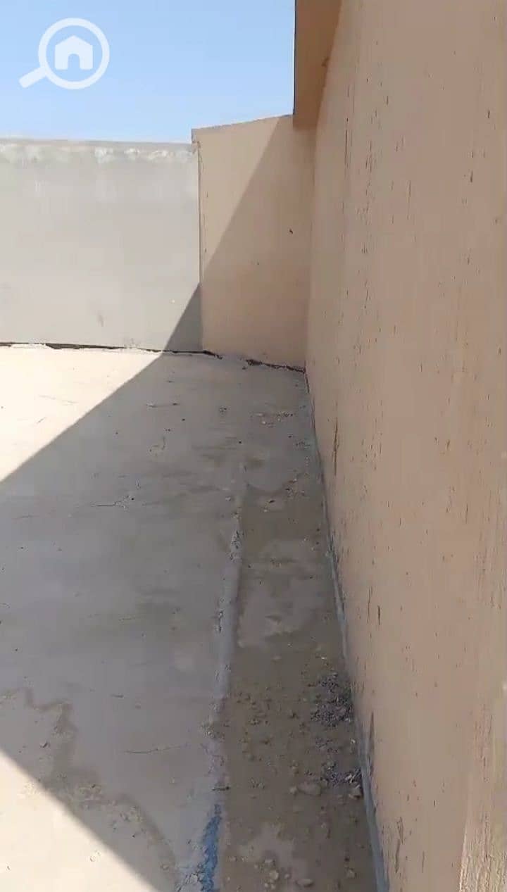 10 photo_5845812989850750892_y. jpg