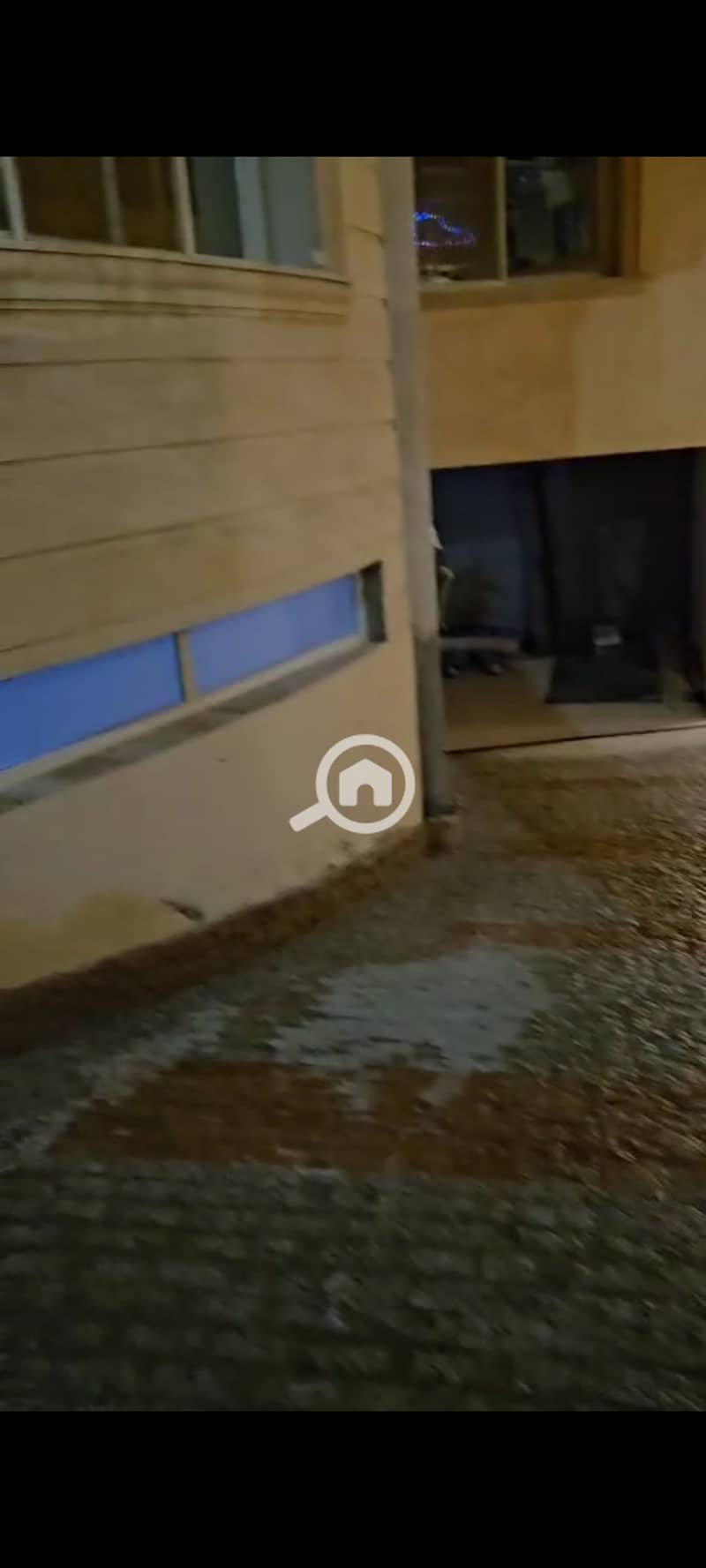4 1001255373. jpg