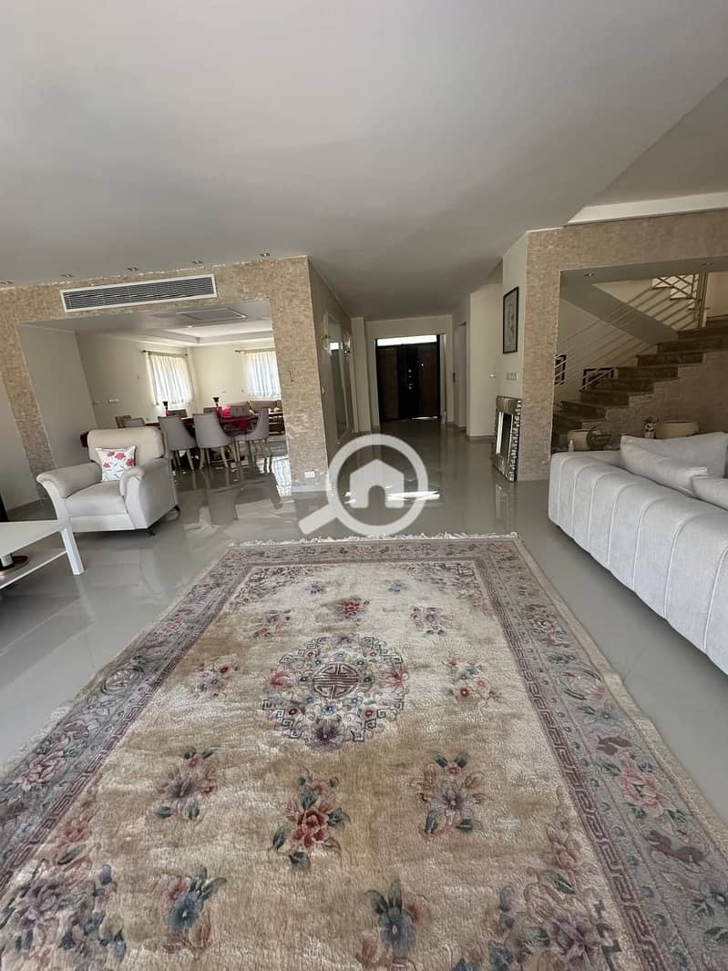 7 1000390081. jpg