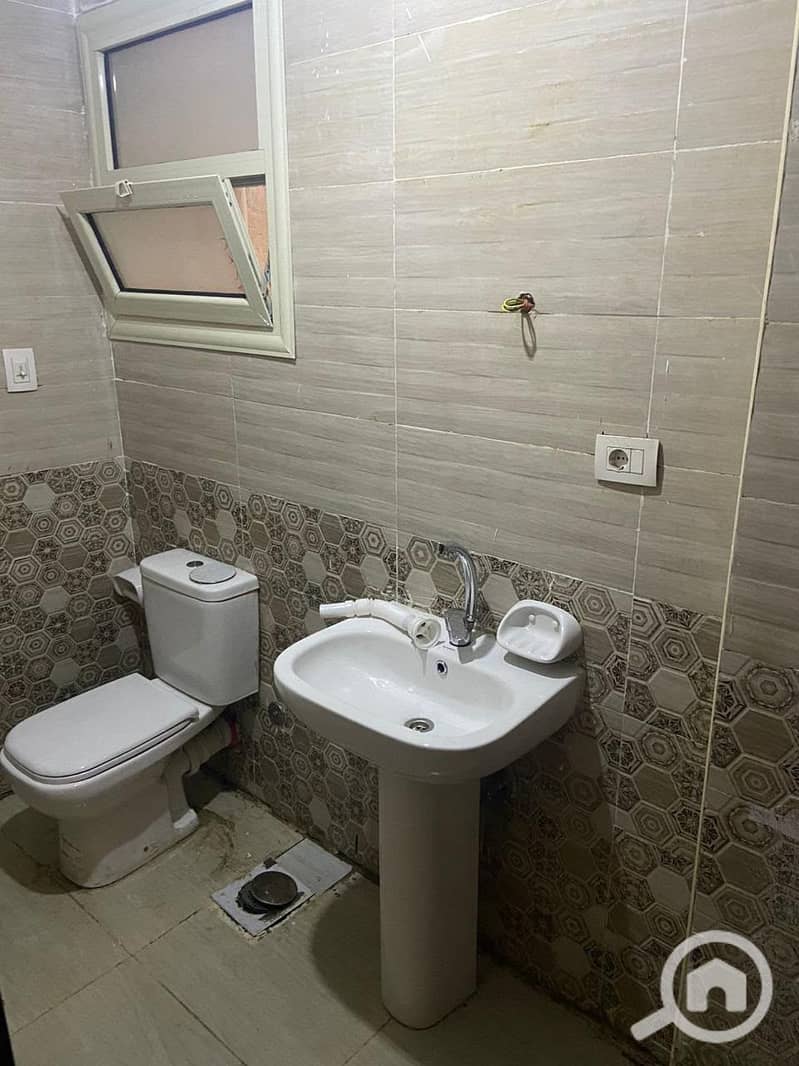 10 dd49ed21-832c-42d4-87c2-cce3be3acadf. jpg