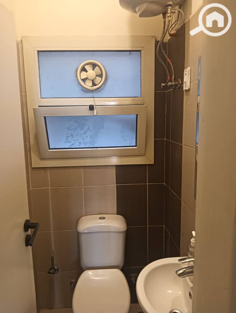 3 1000247320. jpg