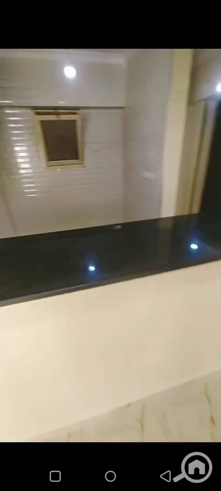 9 1001259382. png