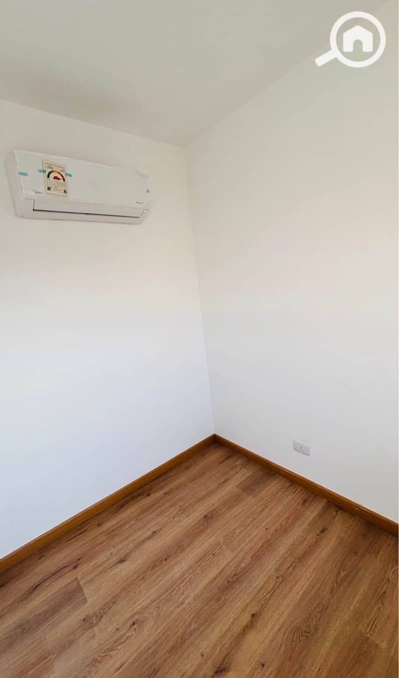 9 4e25ec24-57ba-4258-ac68-2cc49018689b. jpg