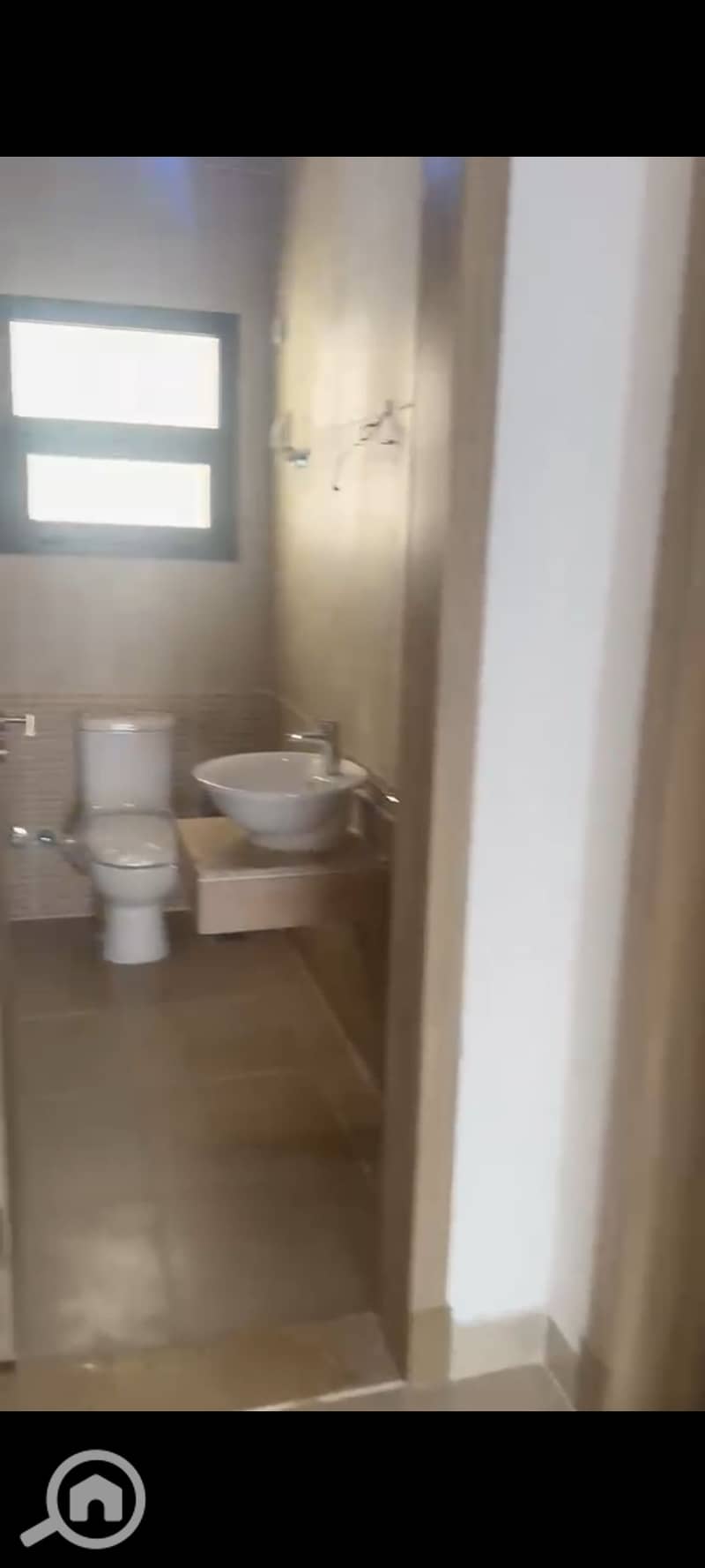 9 1000297365. jpg