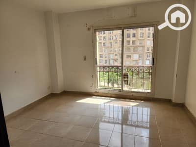 3 Bedroom Apartment for Rent in Madinaty, Cairo - IMG-20250531-WA0229. jpg 3 Bedroom Apartment for Rent in Madinaty, Cairo - IMG-20250531-WA0229. jpg
