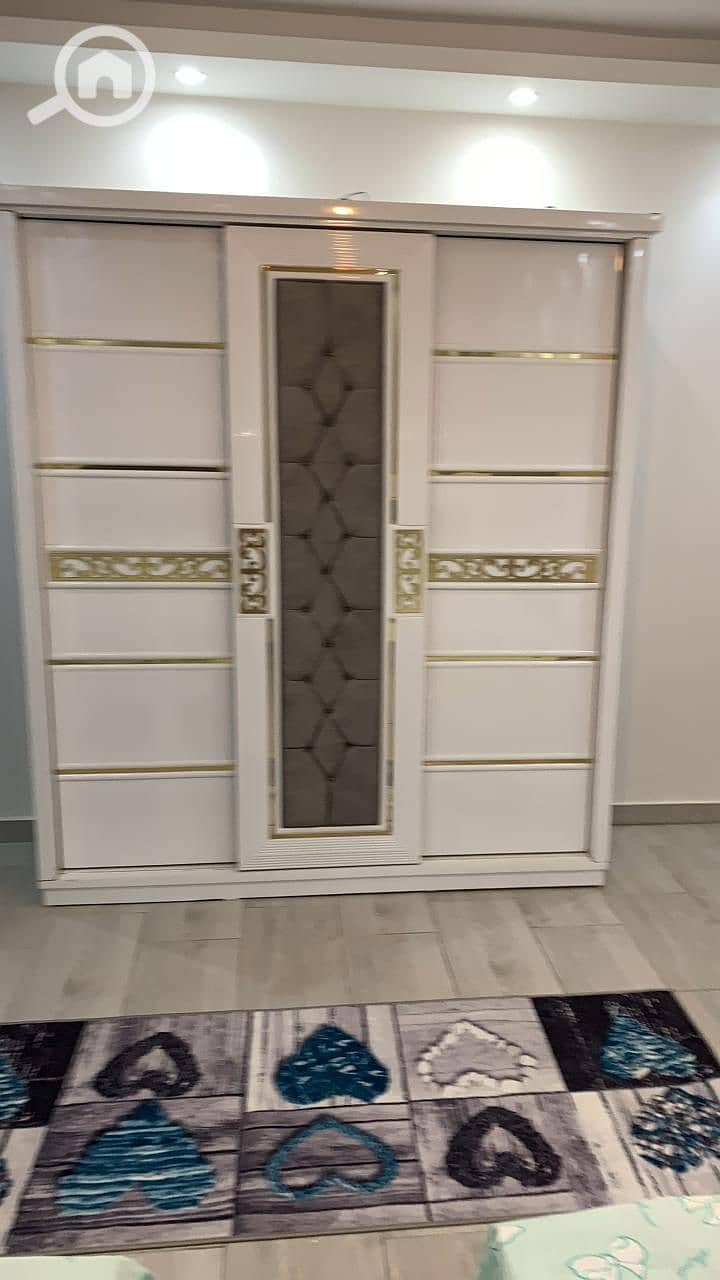 10 1000462367. jpg