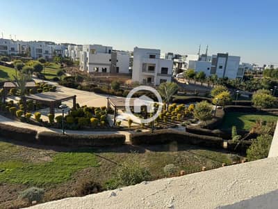 فیلا 5 غرف نوم للبيع في مدينة الشروق، القاهرة - b257cd04-f1e1-4be1-a4c7-ffa663556e7a. jpg